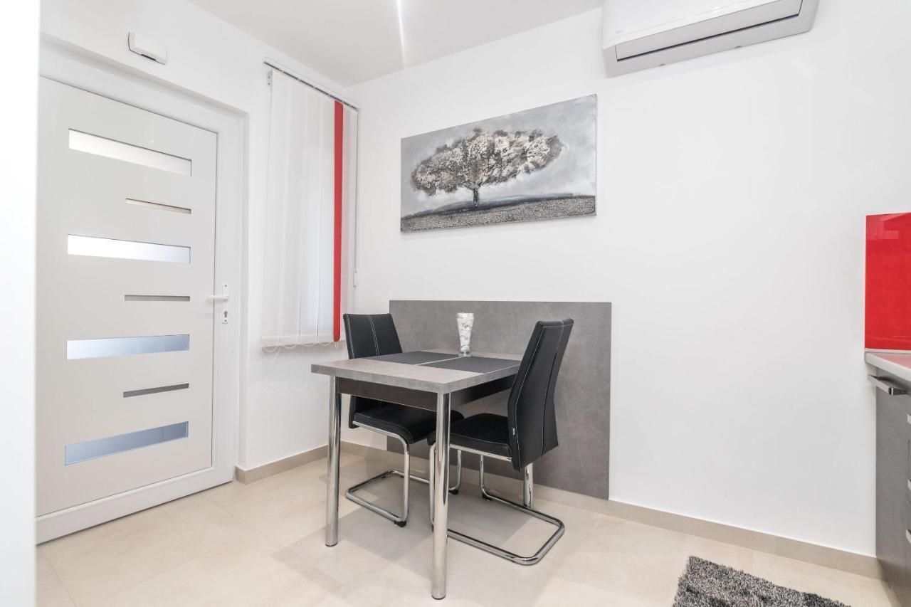 Apartments Villa Adore Ičići Kültér fotó