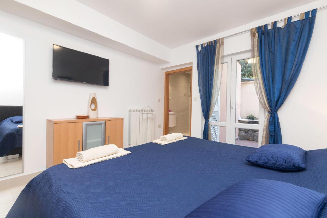 Apartments Villa Adore Ičići Kültér fotó