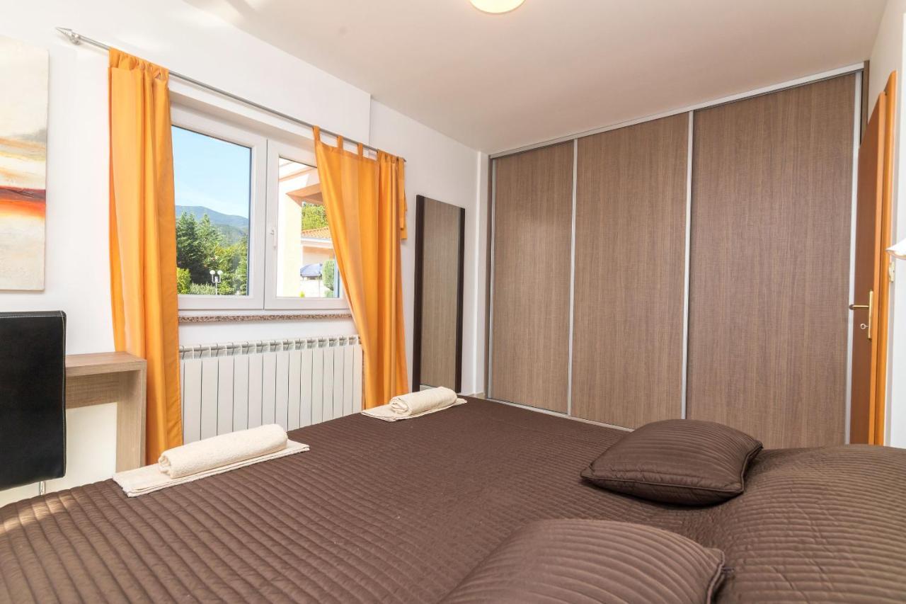 Apartments Villa Adore Ičići Kültér fotó